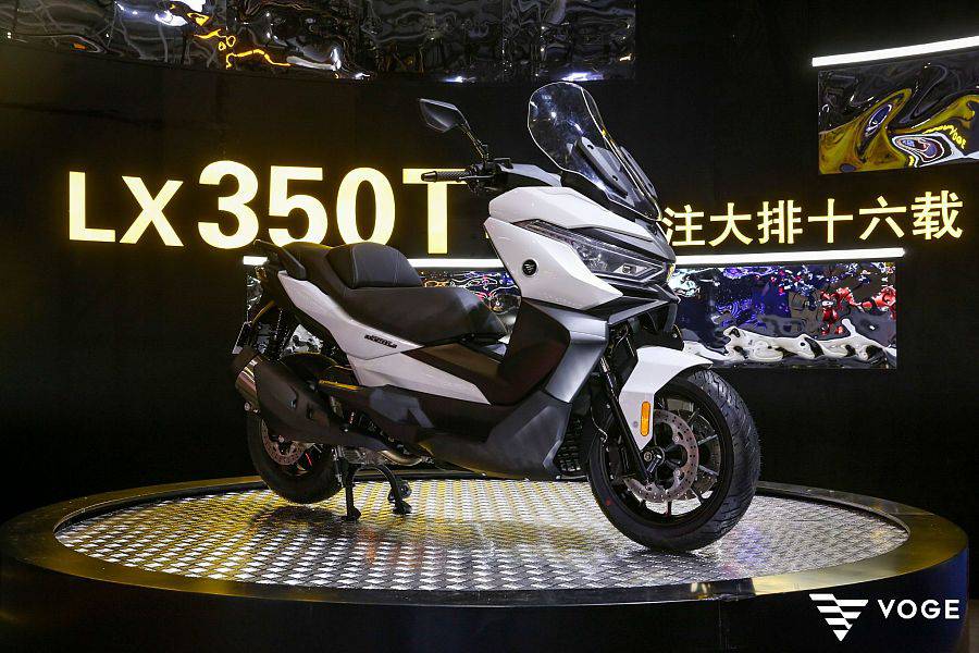 国产绵羊再添新军：隆鑫无极 LX350T-5，亮相重庆摩博会