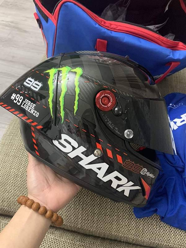 ninja400入坑头盔分享——shark大尾翼