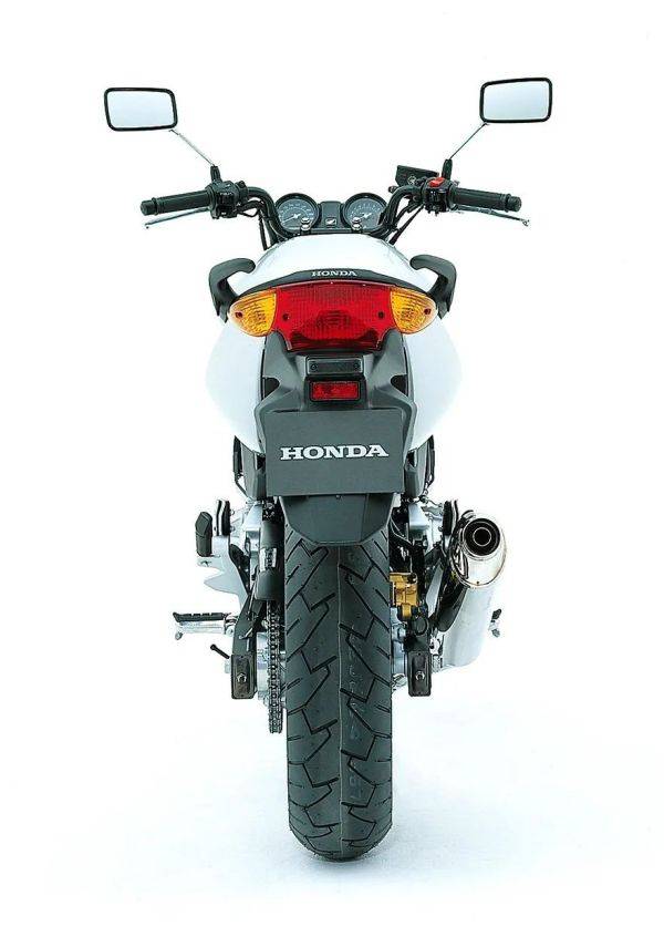 Honda 两气缸 CB400/500 平台简史(中)