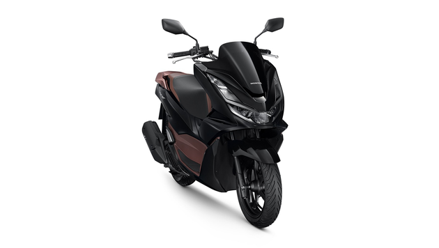 PCX160阻击战，N-MAX TCS版抢先公布