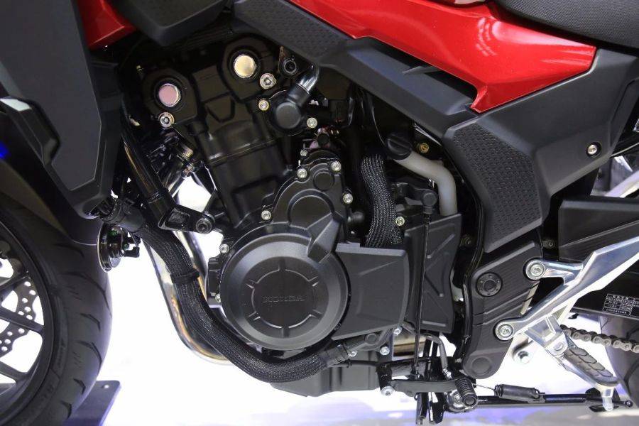 相爱相杀的Honda CB400X战CB500X，你更方向谁