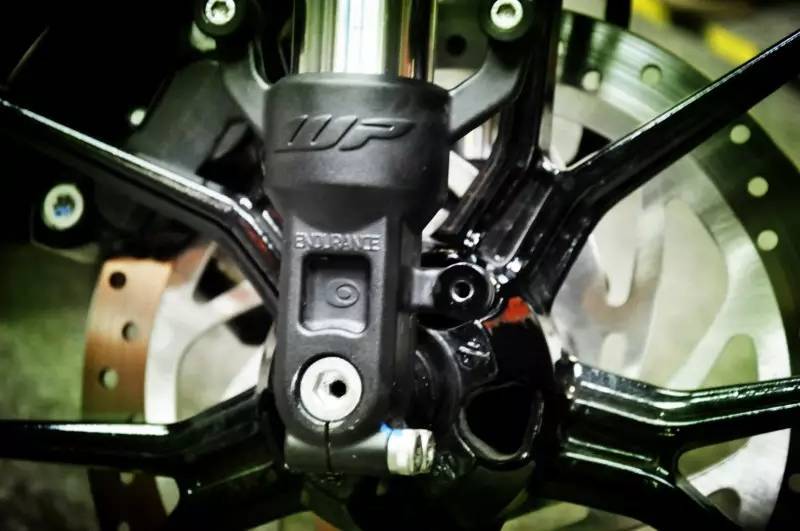                         KTM 200 Duke如何蜕变成Angle 3？