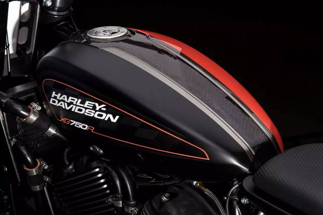 Harley-Davidson XG750R 改装示范