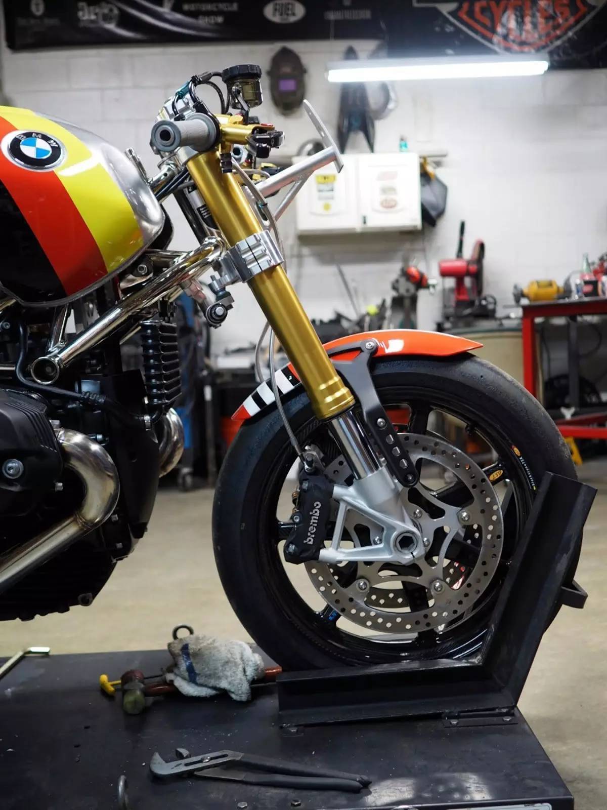 改装巨匠的BMW摩托车改装处子秀
