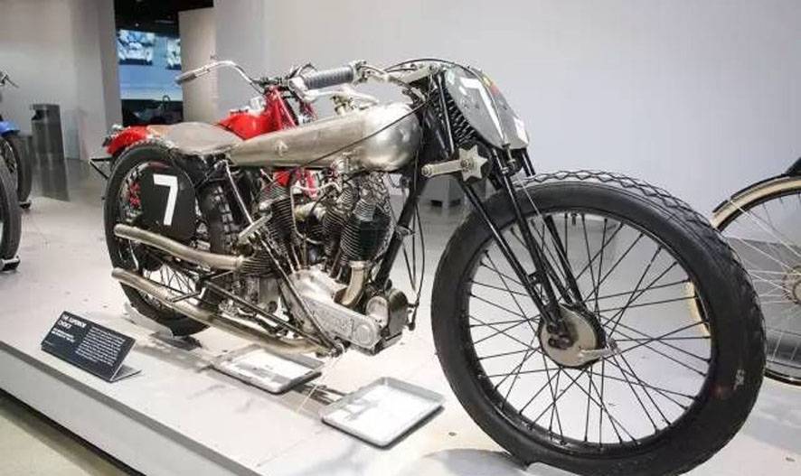 摩托车中的劳斯莱斯——Brough Superior SS80