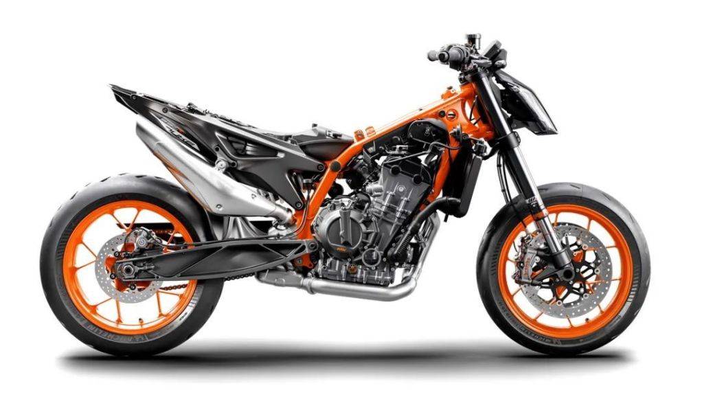 简讯：KTM 将推新的 890 Duke R、2022 款的 CBR1000RR