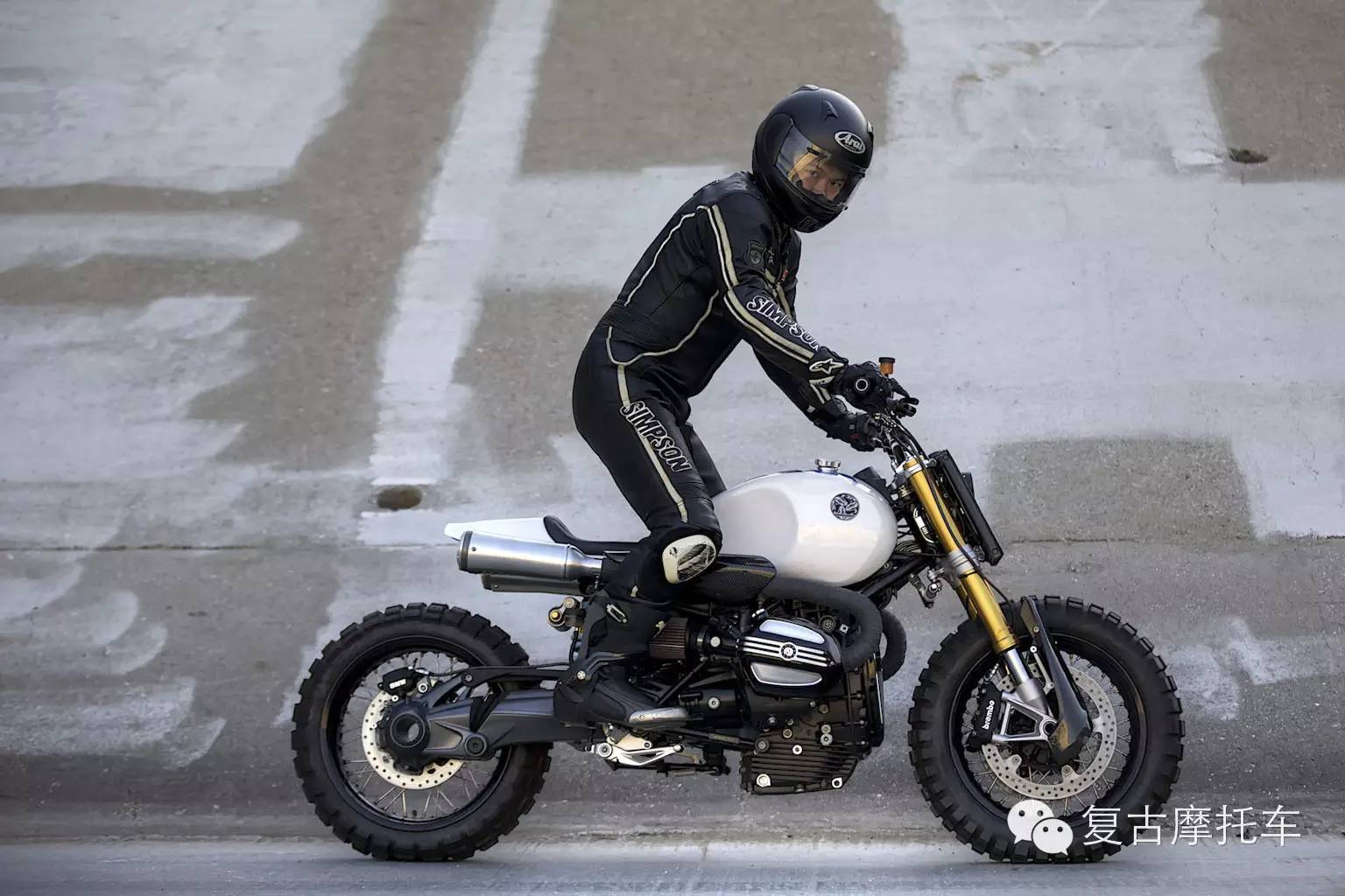 BMW RnineT  scrambler 改装欣赏