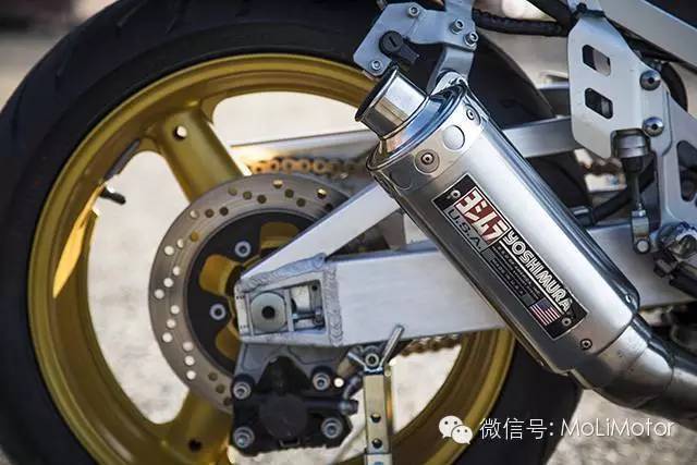 老车新生命94年铃木GSX-R Yoshimura 复刻版