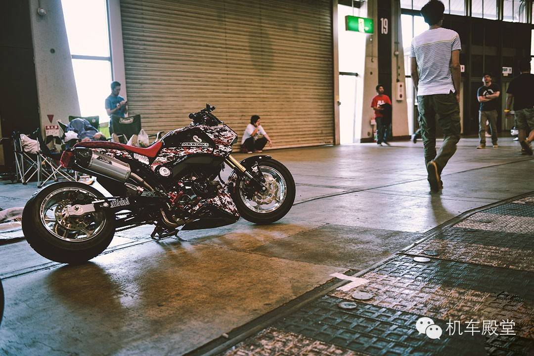 良驹不分大小--东京街头的爆改摩托车精灵