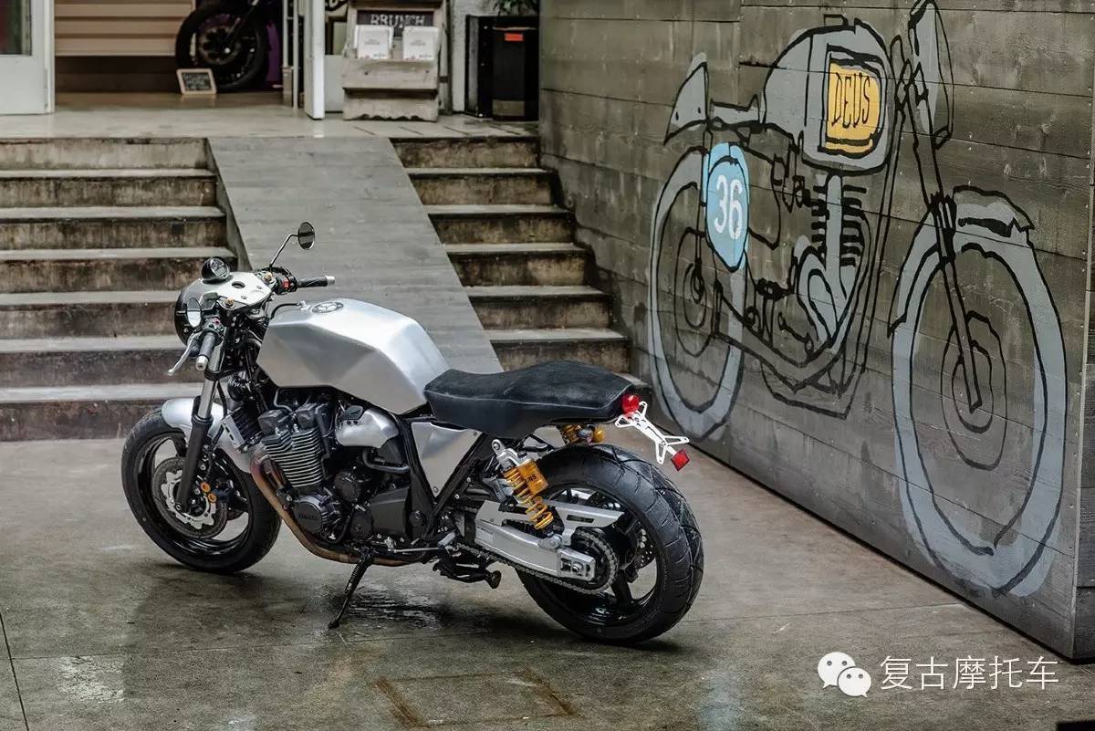 雅马哈 xjr1300 复古改装欣赏