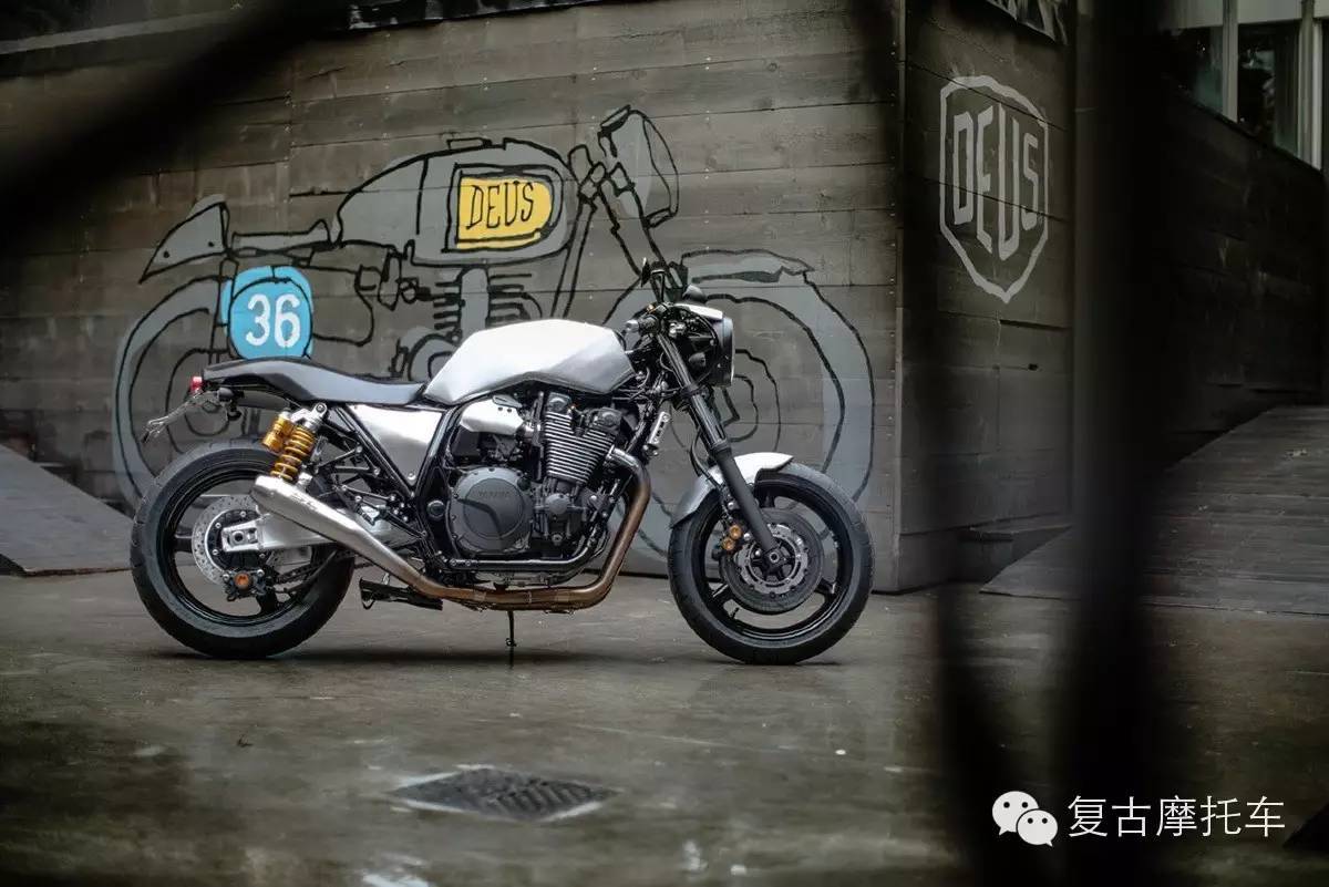 雅马哈 xjr1300 复古改装欣赏