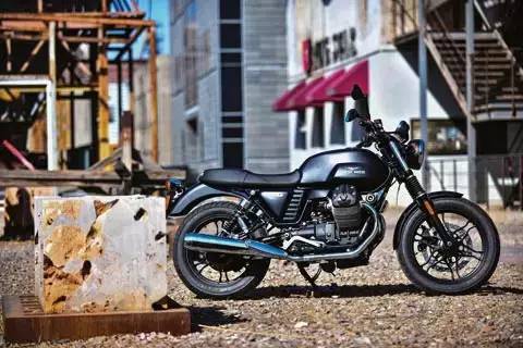 不灭的复古传奇   MOTO GUZZI V7