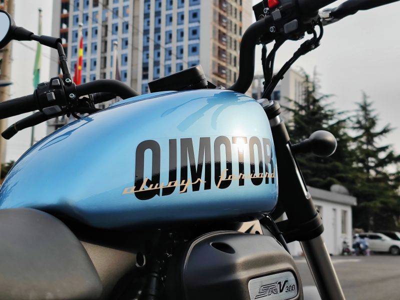 QJMOTOR 闪300s 皮带版 你想要的都来了