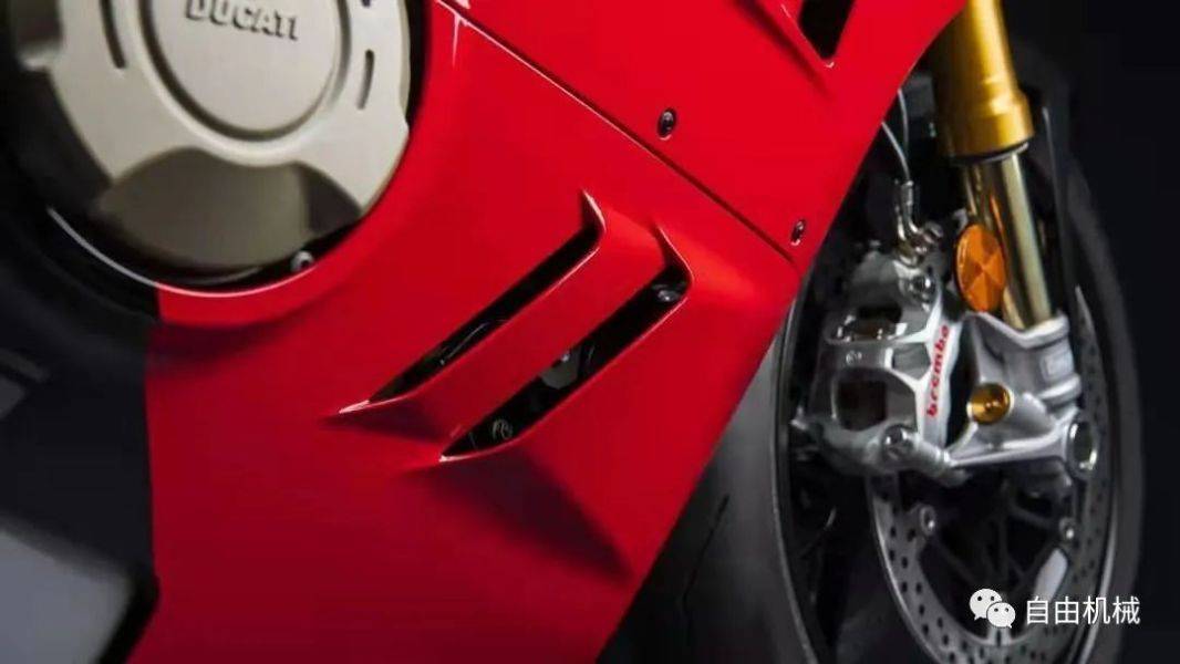 时隔四年的再次进化，杜卡迪发布2022款 Panigale V4/S丨业界