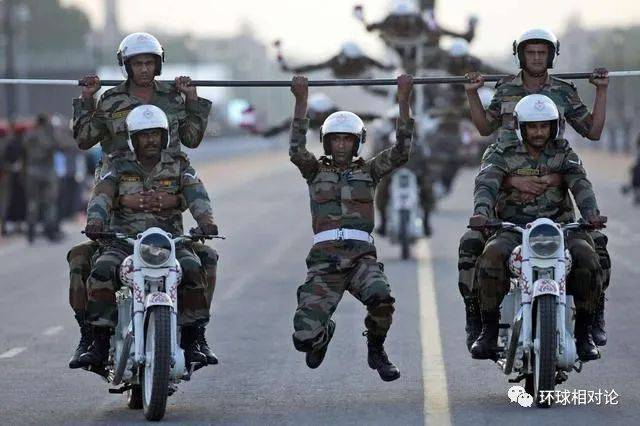 印度国粹：摩托车部队，一车能载58人，究竟有何实战意义？