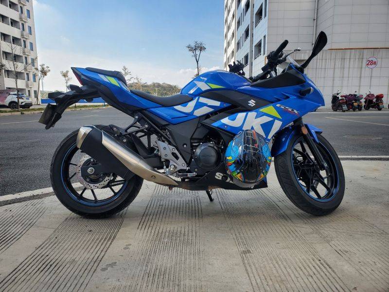 「GSX250R」骑上我心爱的小小R