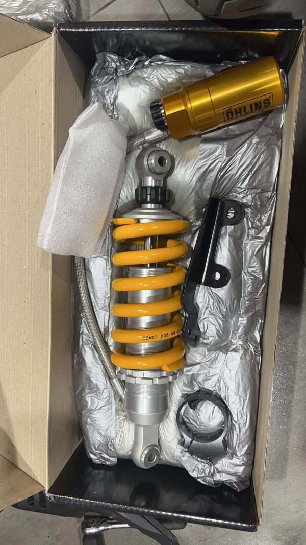 CBR 650R 改- Ohlins H913