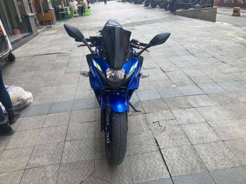 小编买铃木GSX250后悔了！！！