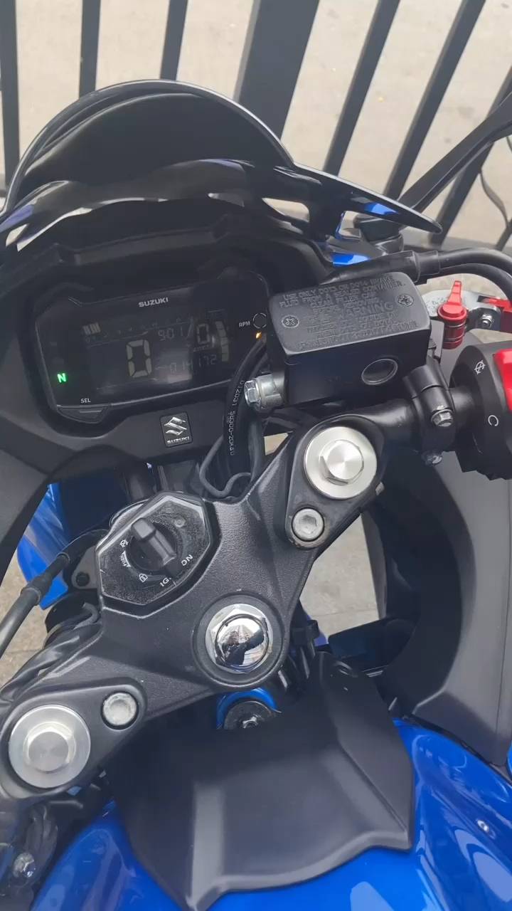 小编买铃木GSX250后悔了！！！