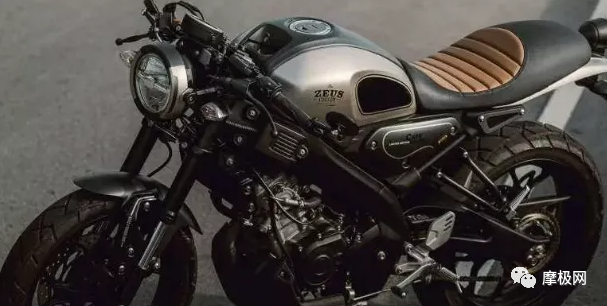 雅马哈推出XSR155 CafeRacer版