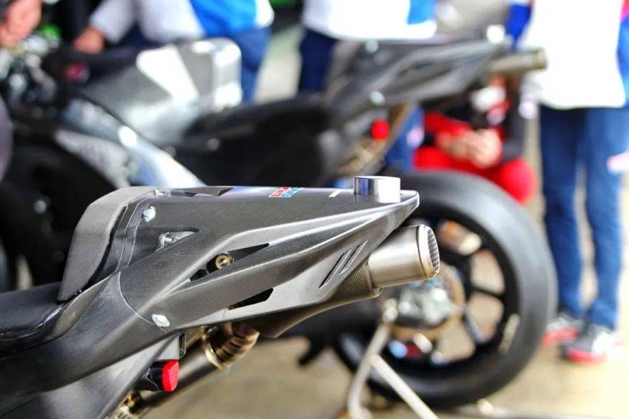 MotoGP 技术杂谈:2021 版的 RC213V?