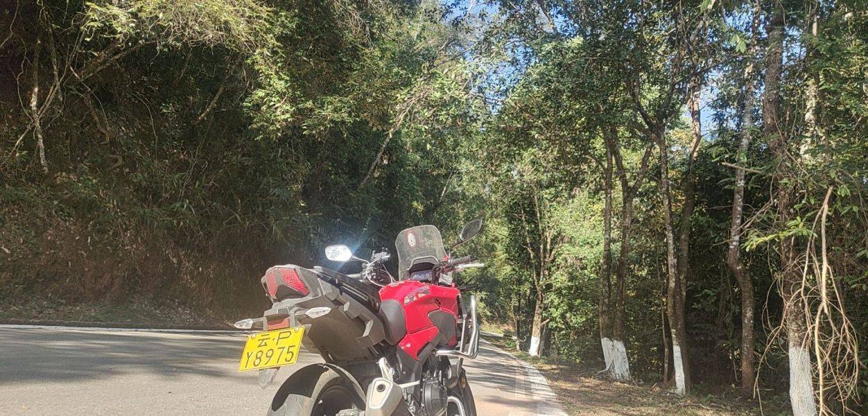 丽江到版纳本田cb400x实际用车