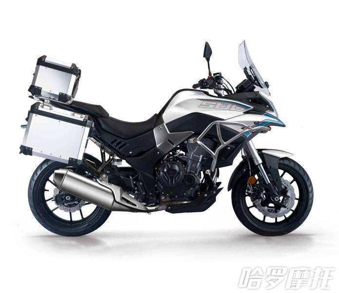 5万元内，适合去摩旅的摩托车，都有哪些值得推荐？