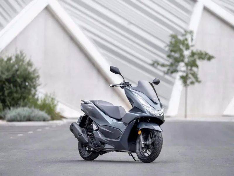 传奇的背后：行销全球的都市经典车型Honda PCX！