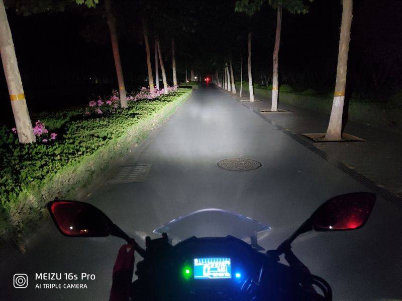 gsx250r加装未来之眼射灯夜间照明效果实测