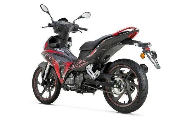 最务实的摩托！单缸水冷150cc，数字盘+油耗仅2.3L，8960起步