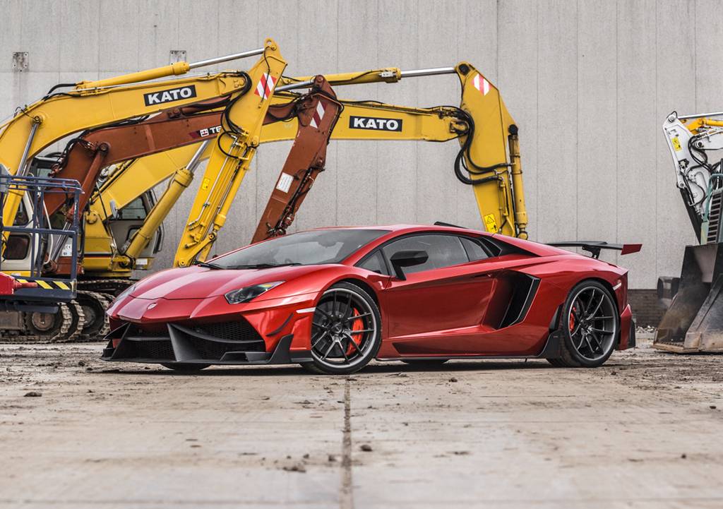 兰博基尼 Aventador LP700-4 ，改装后绝对是一头霸气十足的蛮牛