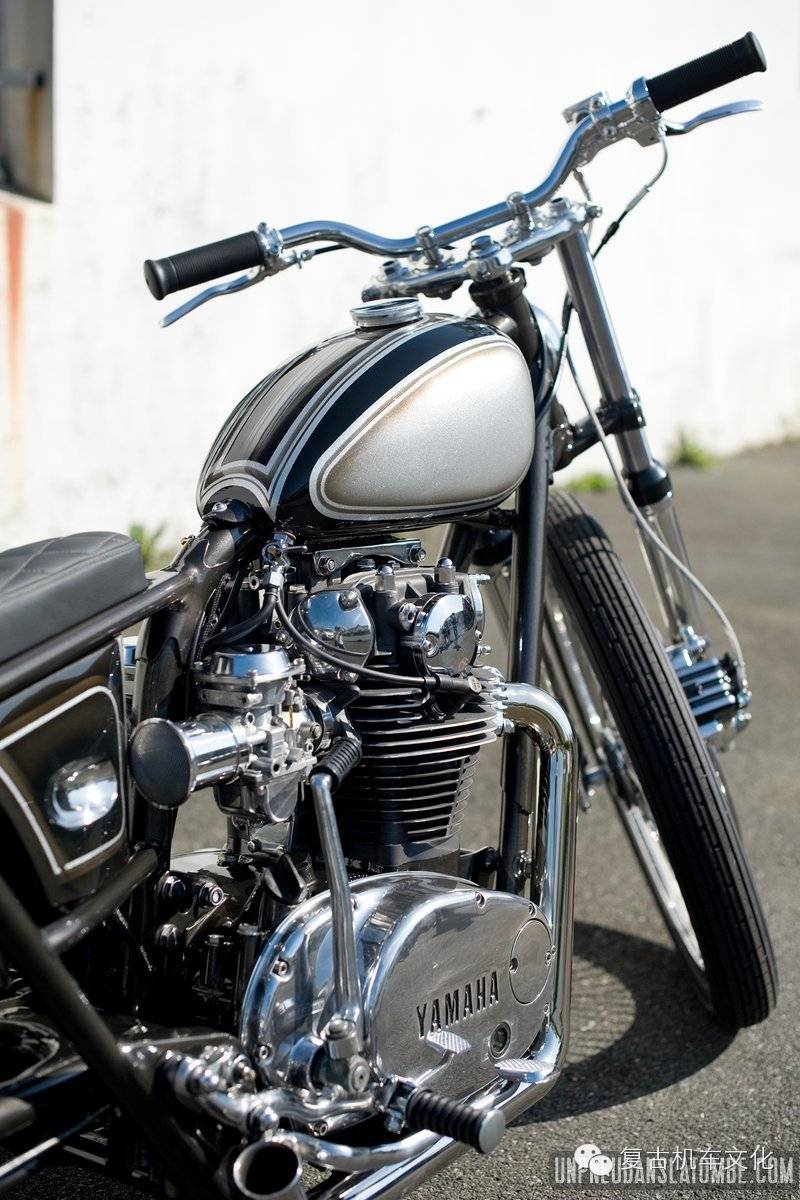 日本范儿雅马哈摩托车 XS 650 CUSTOM