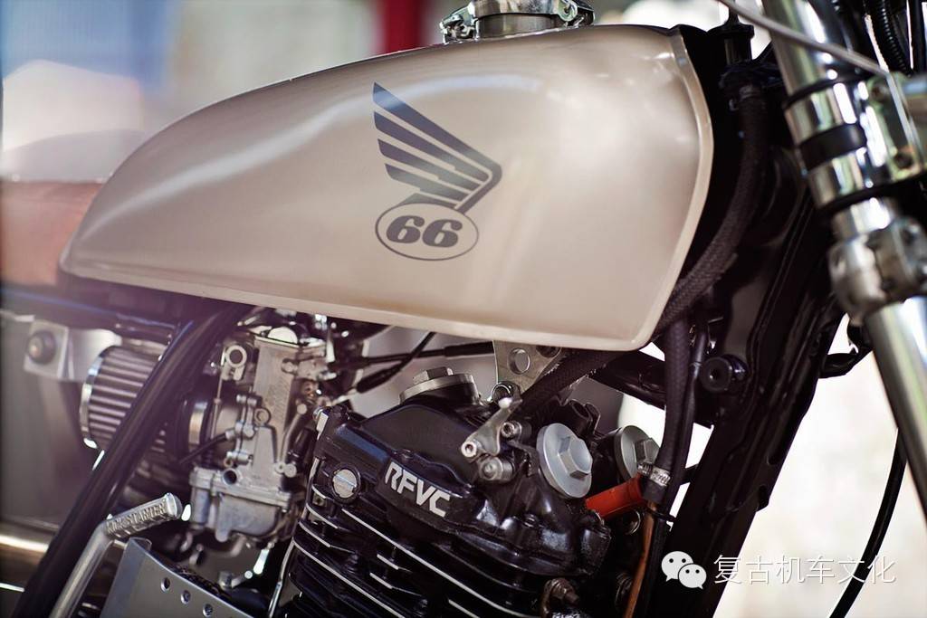 复古改装1996年本田摩托车 XR600欣赏