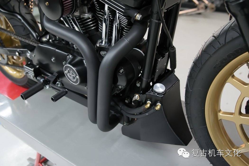 改装哈雷摩托车Sportster1200欣赏