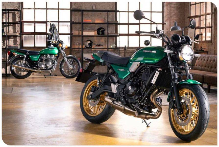 KAWASAKI Z650RS vs YAMAHA XSR700,选择原因分析