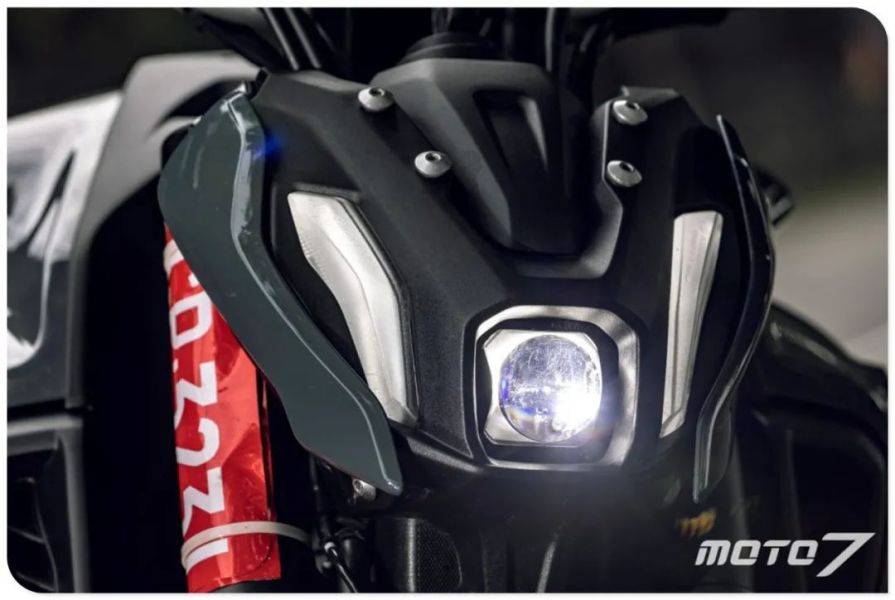 [ YAMAHA ] 公升级扭力大师即将进化?2022 MT-10改款信息流出……