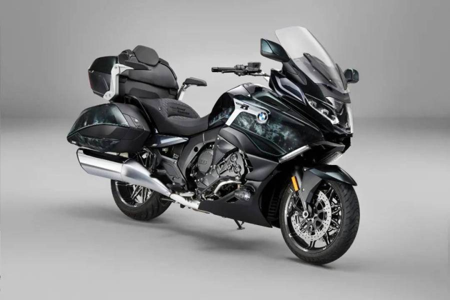 宝马豪华六缸旅行摩托车，K1600系列迎来2022款更新