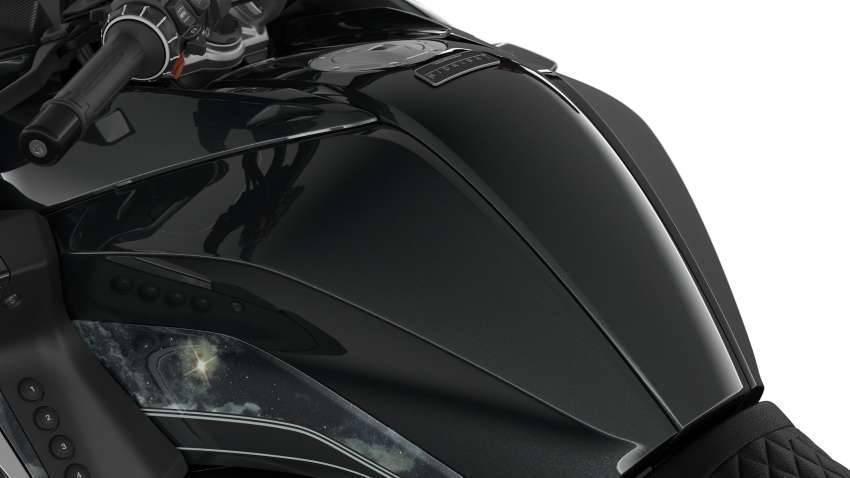 宝马豪华六缸旅行摩托车，K1600系列迎来2022款更新