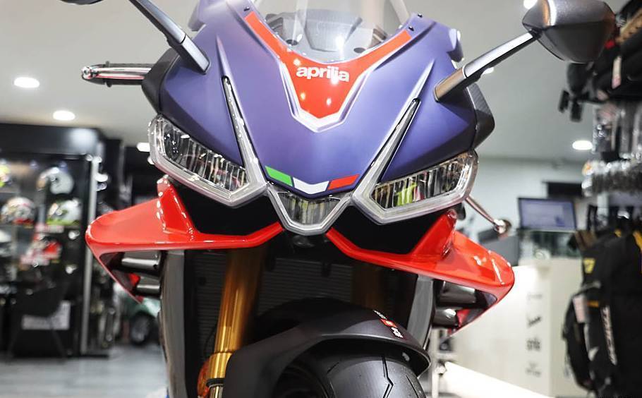 2021 aprilia RSV4 Factory-香港开箱