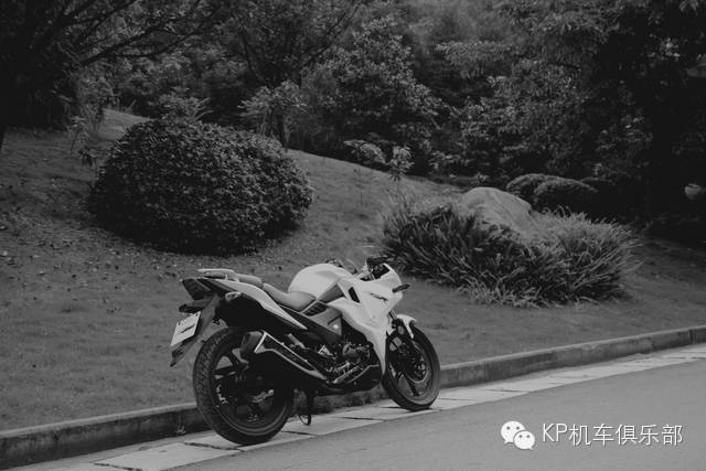 越看越靓的KPR，爱骑摩托的我选择了她