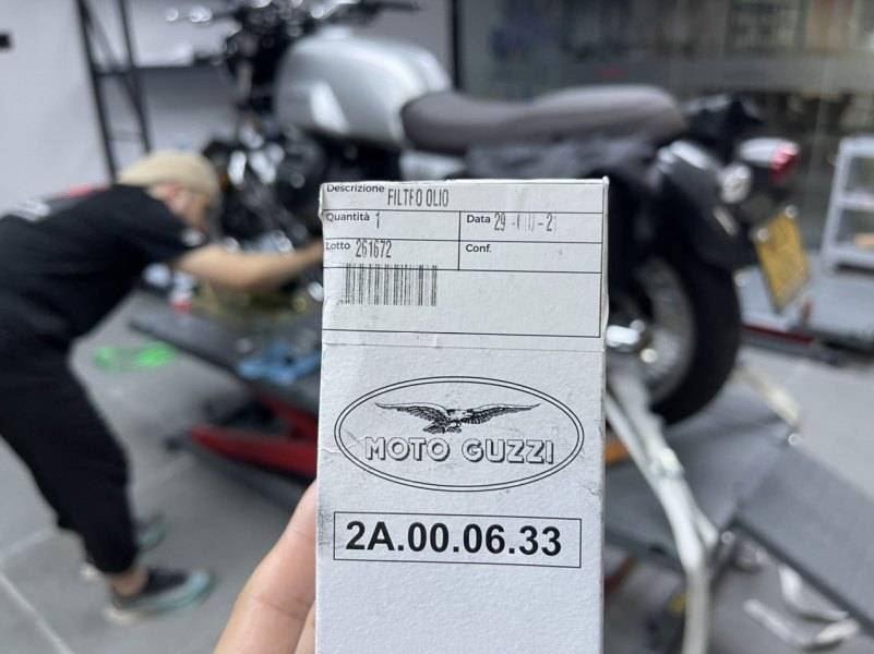 MOTO GUZZI V7首位车主首保