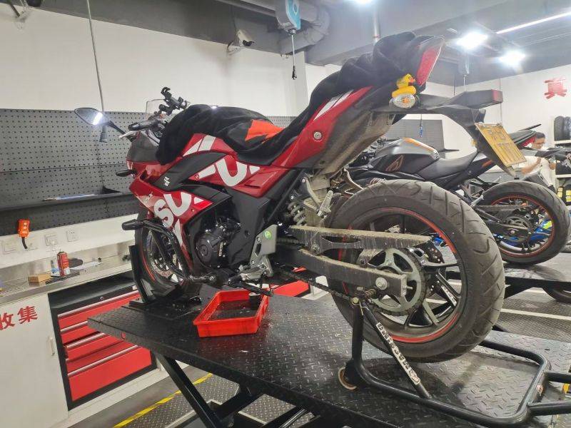 豪爵铃木GSX250如何进行保养（首保篇）