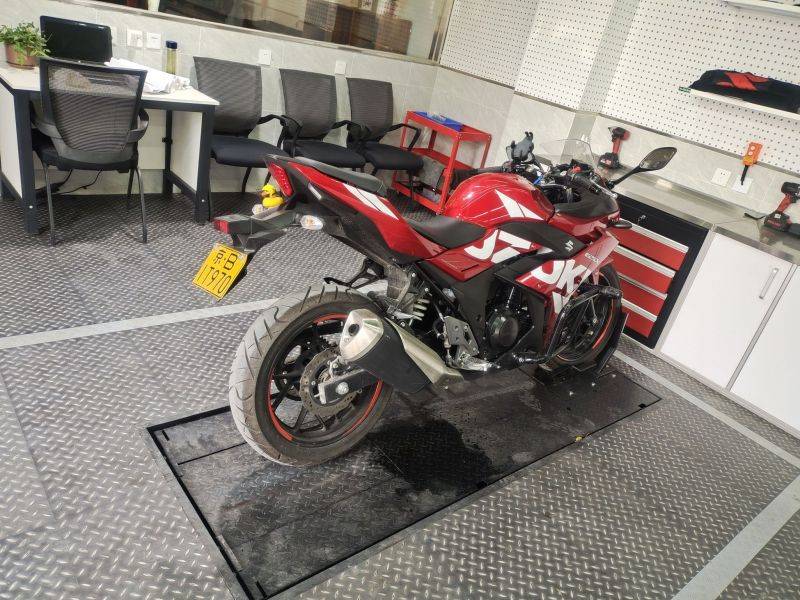 豪爵铃木GSX250如何进行保养（首保篇）