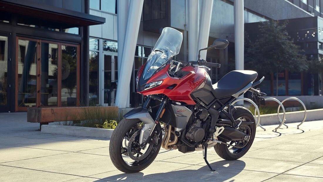 凯旋Tiger Sport 660VS川崎异兽650