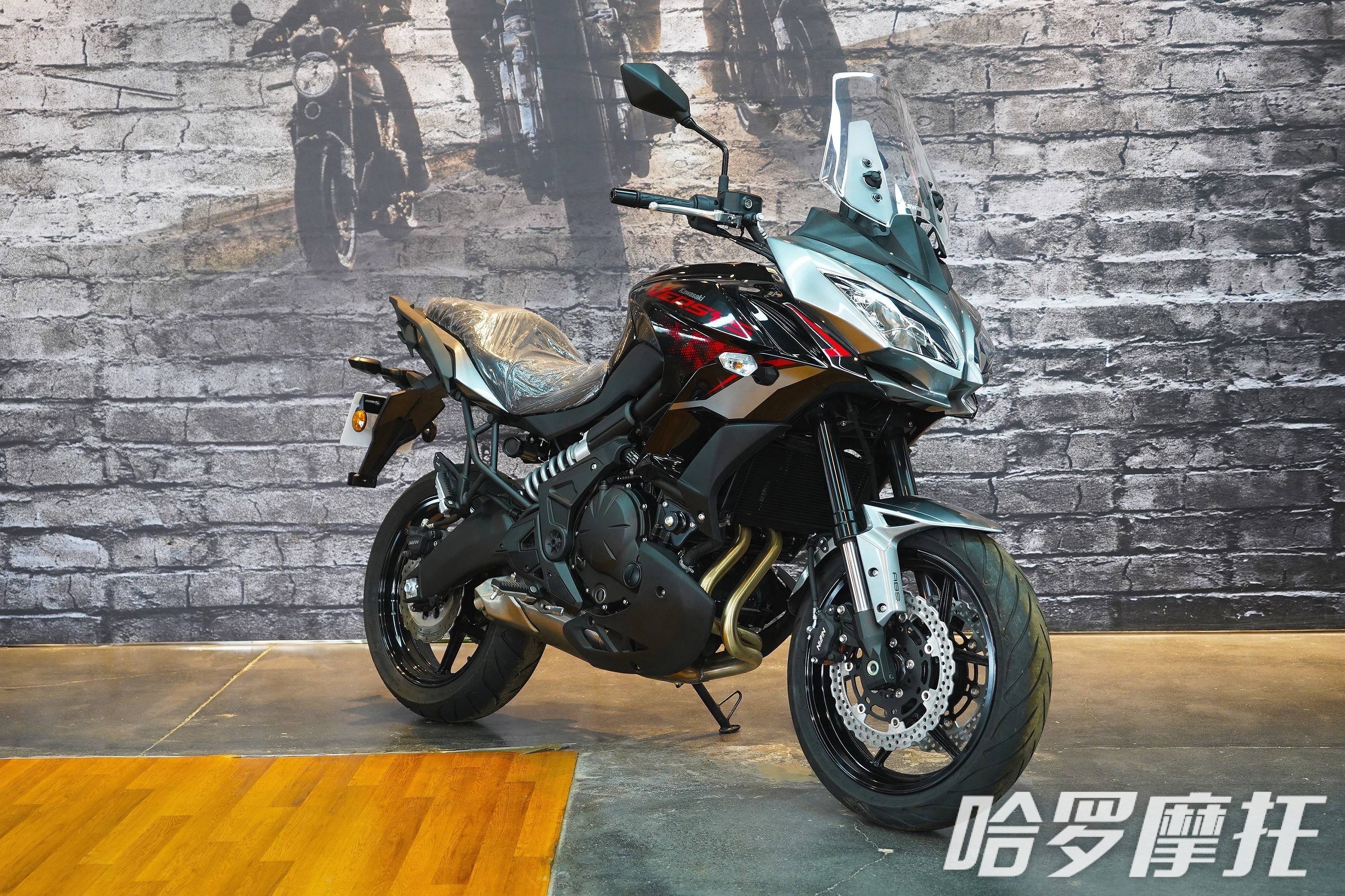 凯旋Tiger Sport 660VS川崎异兽650