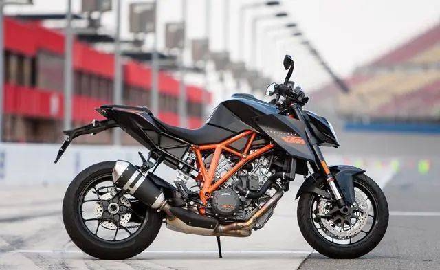 又凶又蛮的“野驴”摩托车—kTM 1290 R