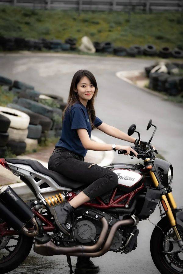 关于在郑州骑摩托车
