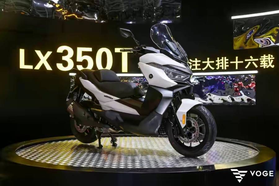 隆鑫两款350cc摩托车，你更喜欢谁？