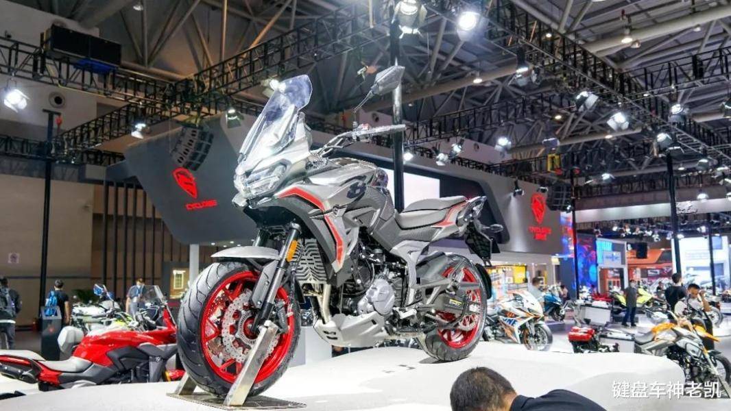 宗申赛科龙迈入公升级俱乐部，RA9领衔、RX850压阵