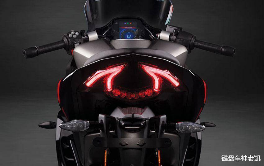 最接近宝马的小跑车，TVS Apache 310RR海外更新